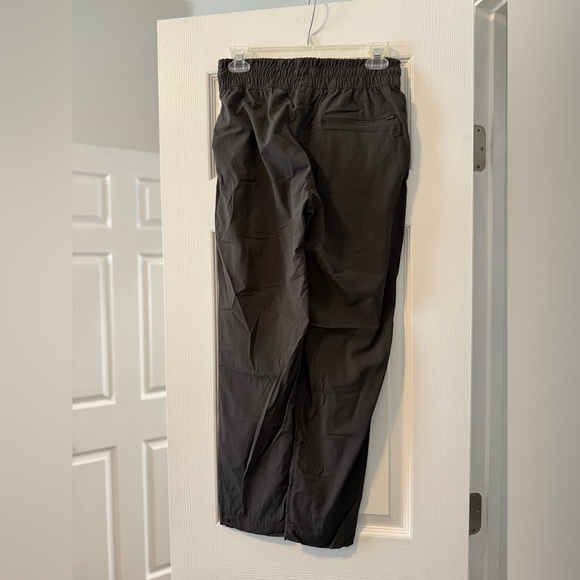 REI Women’s Size XSmall Hiking Drawstring Pants - Picture 3 of 6